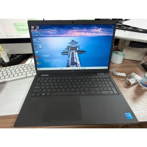 Ноутбук Dell Latitude 3520